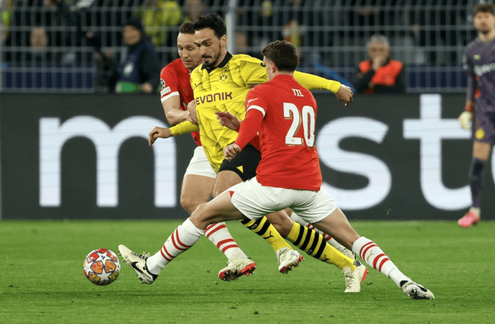 周三012 欧冠：多特蒙德VS博德闪耀，德甲豪车的挪威大考！