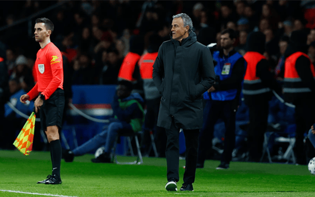 法甲：巴黎圣日耳曼vs里尔，恩里克表示“明天的比赛很艰难”